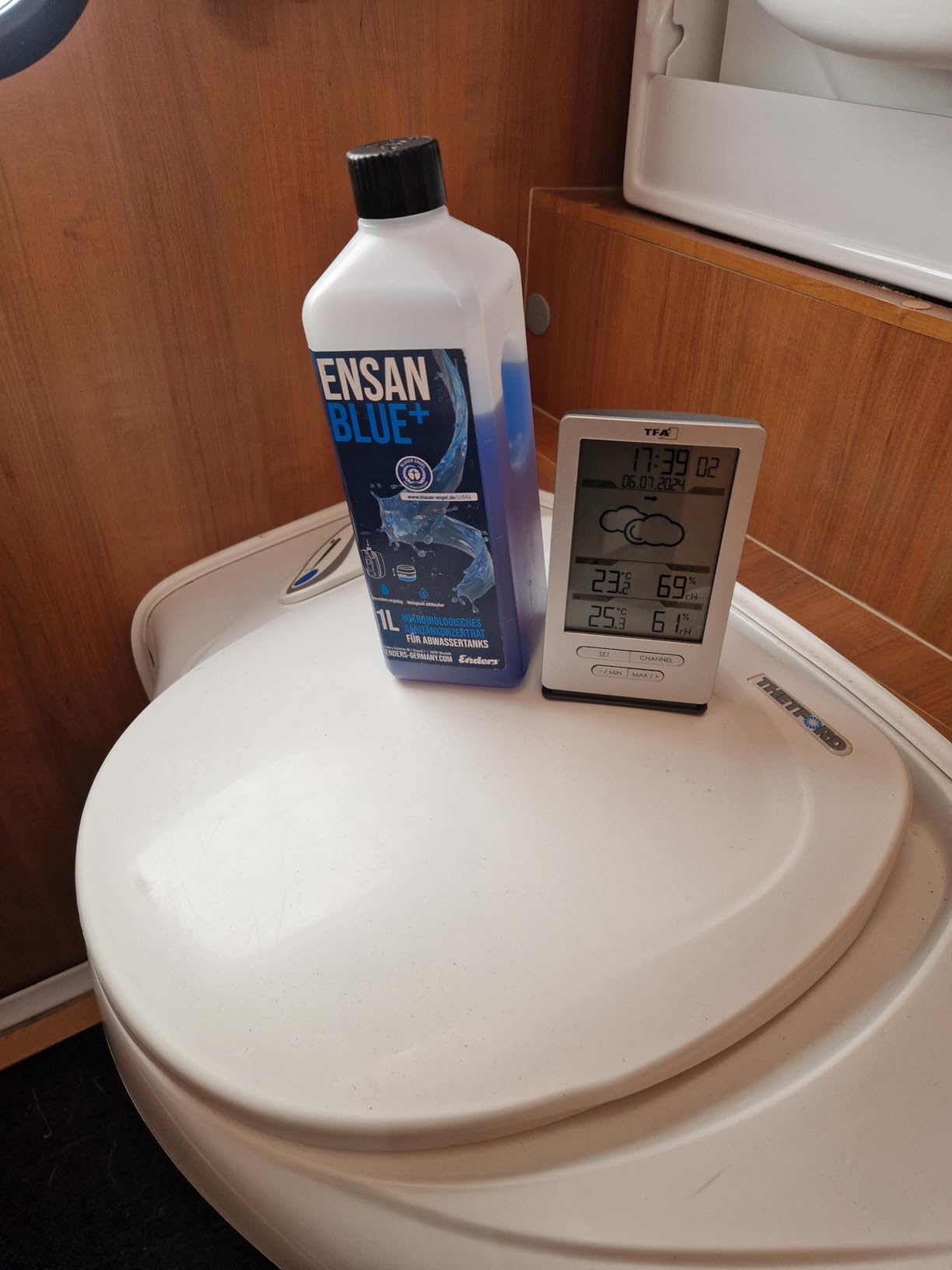 Top Sanitärflüssigkeit, immer wieder