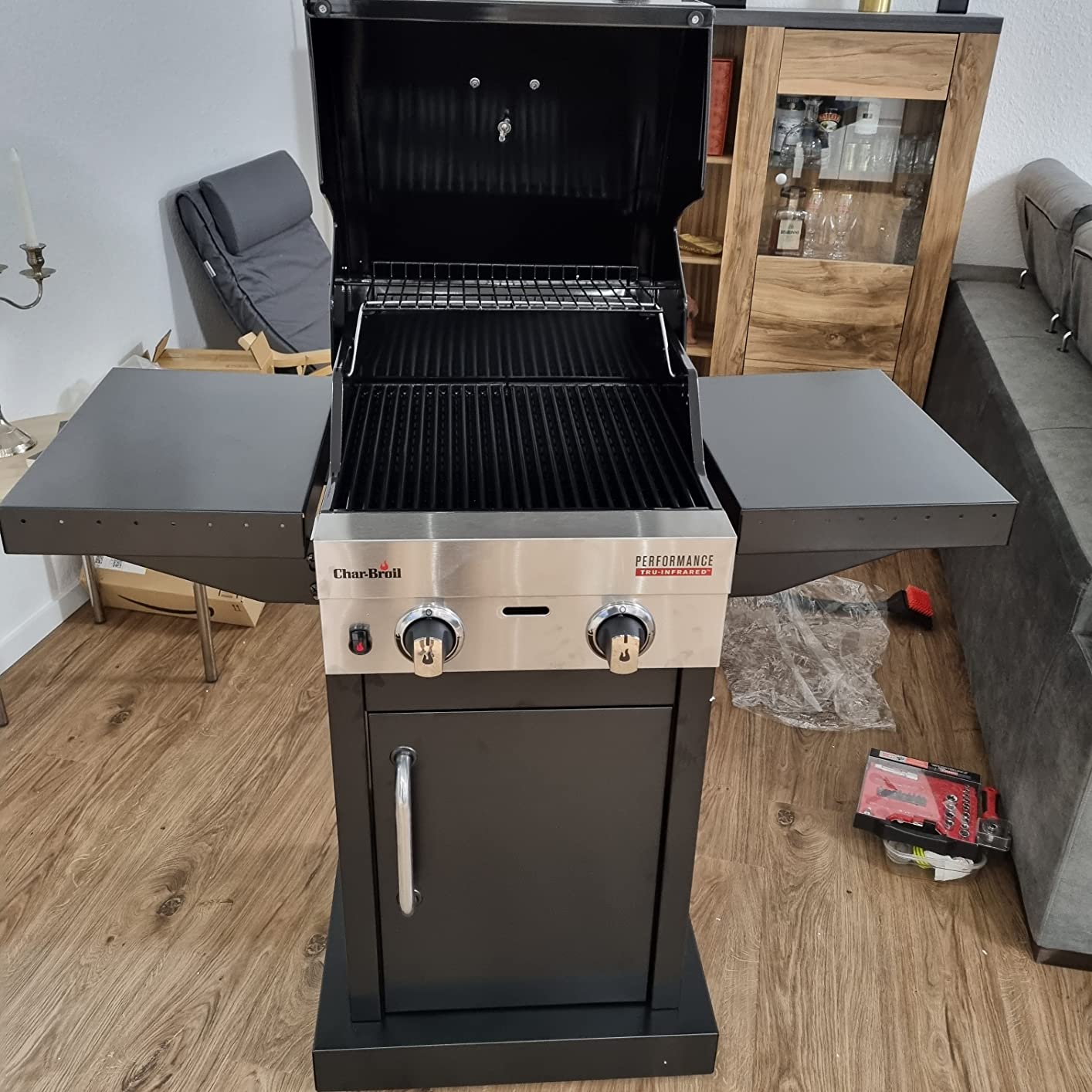 Sehr guter Grill, Aufbau dauert