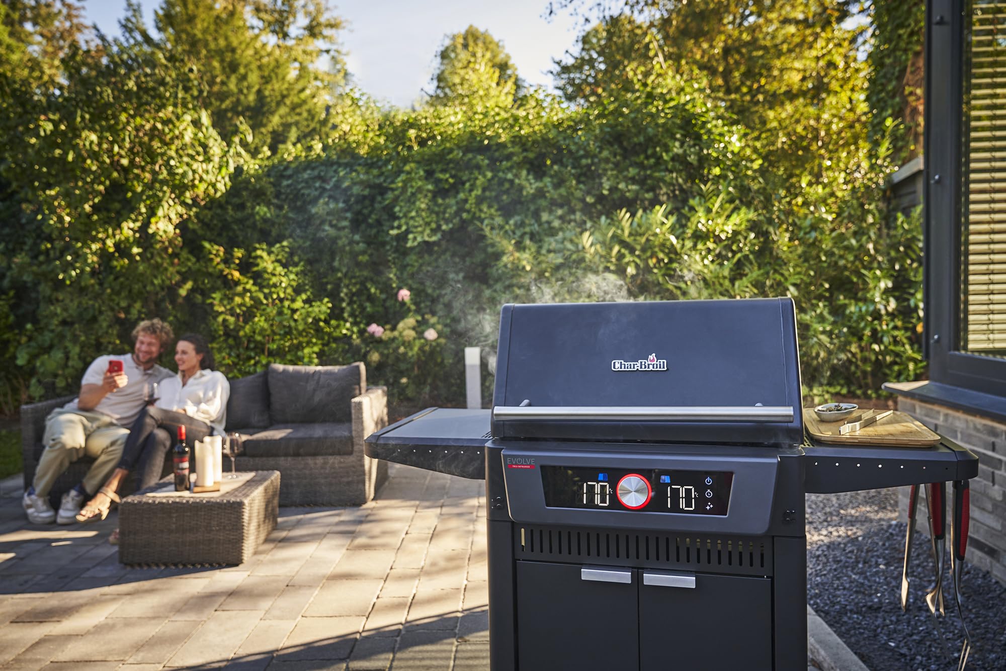 char-broil-evolve-smart-gasgrill-mit-app-control-tru-infrared-2-zonen-und-kernte image 8